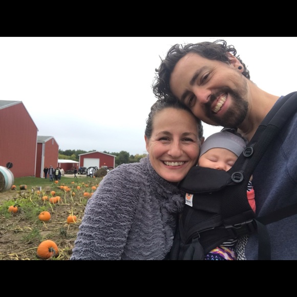 Meet your Posher, Emilie - Picture 1 of 1